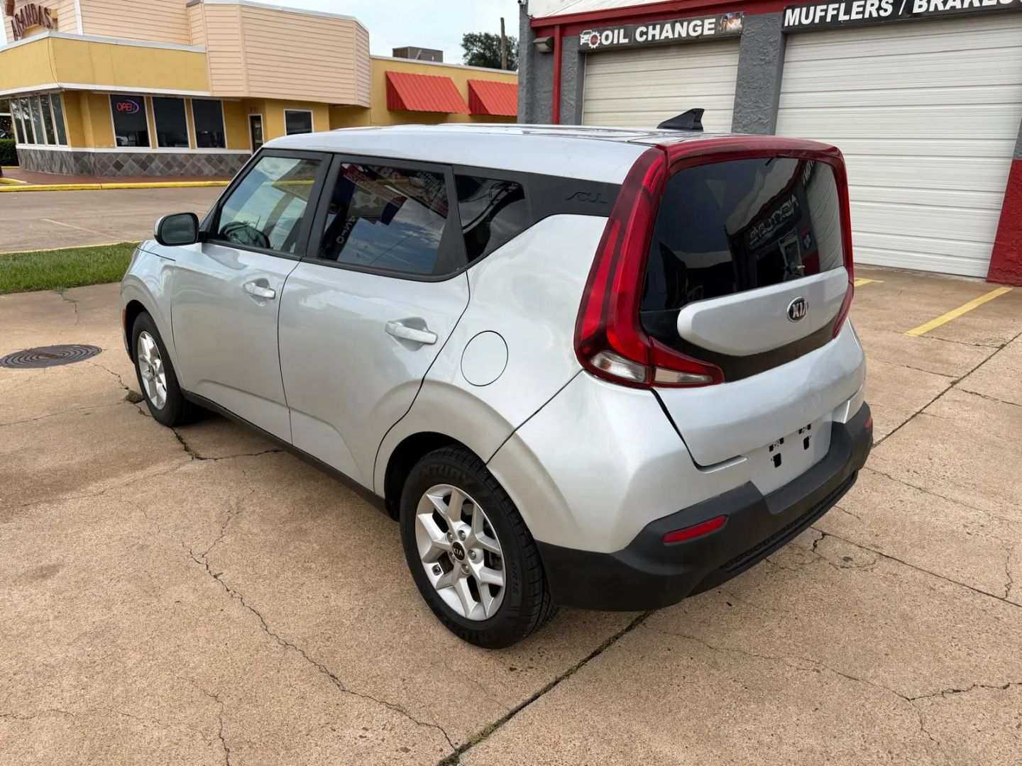 kia soul 2020 KNDJ23AU4L7114547 image kia soul 2020 KNDJ23AU4L7114547 image