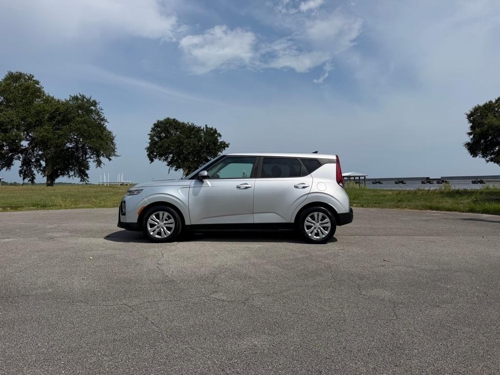 kia soul 2020 KNDJ23AU5L7030804 image kia soul 2020 KNDJ23AU5L7030804 image