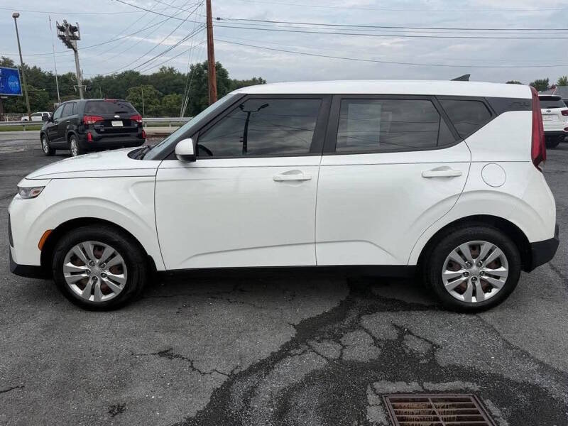 kia soul 2020 KNDJ23AU5L7008172 image kia soul 2020 KNDJ23AU5L7008172 image