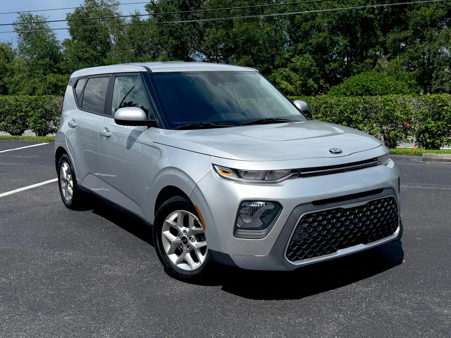 kia soul 2020 KNDJ23AU0L7717558 image kia soul 2020 KNDJ23AU0L7717558 image