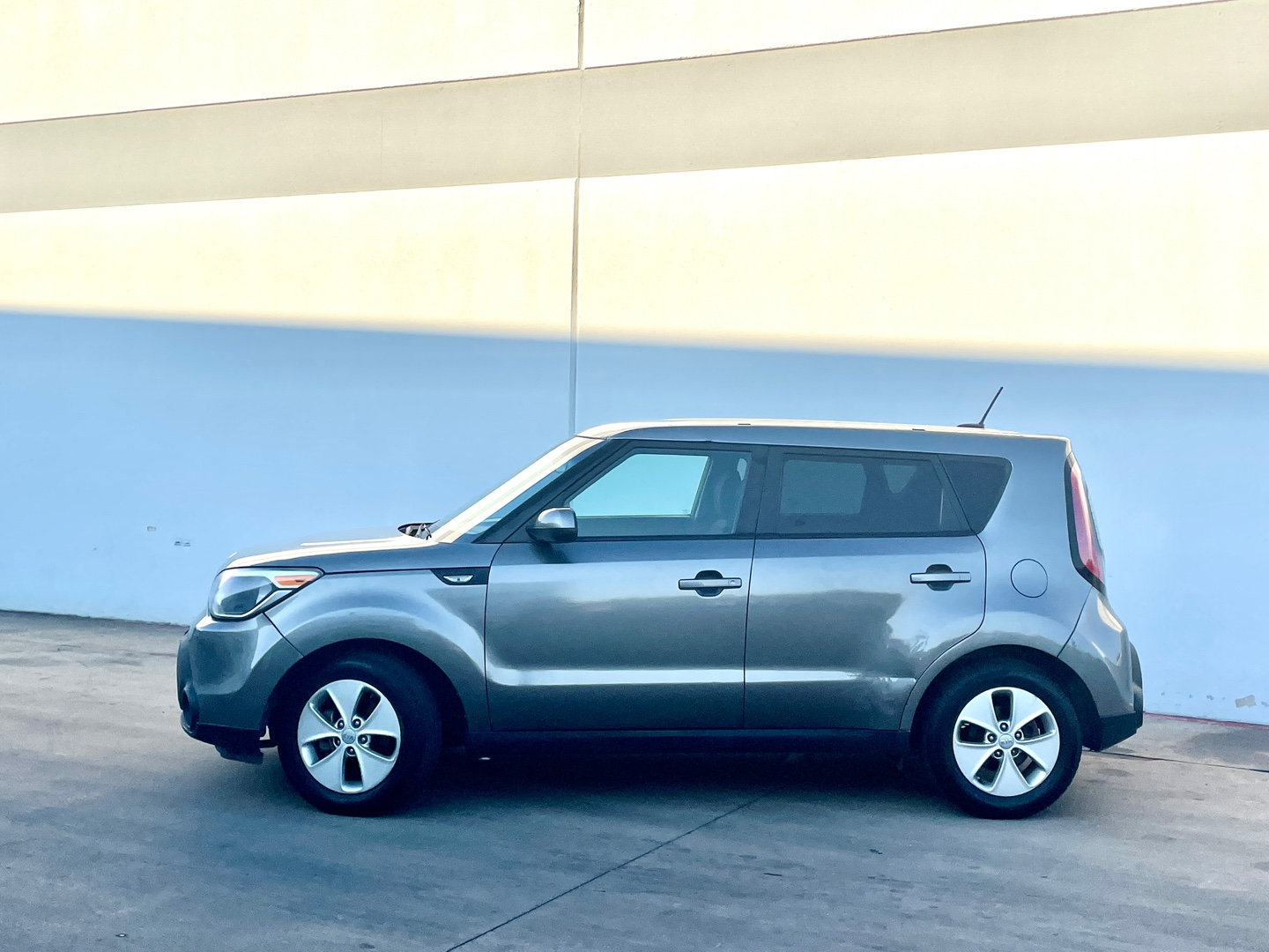 kia soul 2014 KNDJN2A24E7046172 image kia soul 2014 KNDJN2A24E7046172 image
