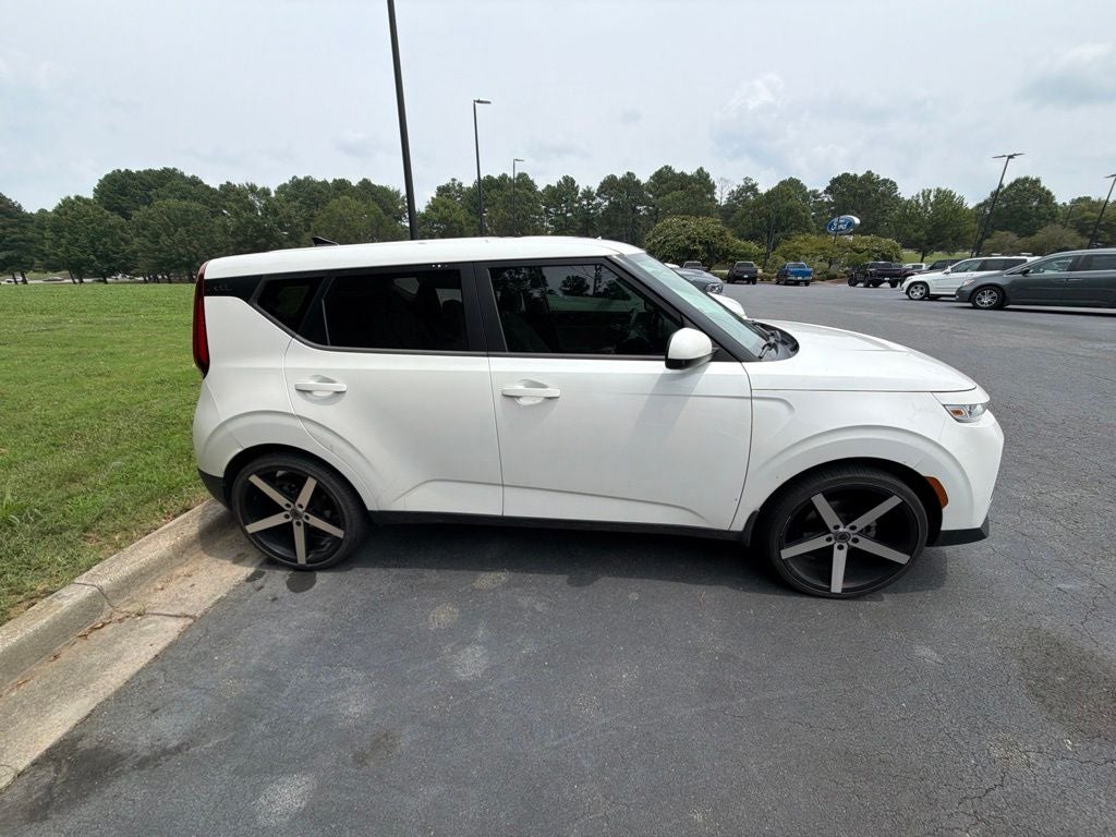 kia soul 2022 KNDJ23AU3N7813462 image kia soul 2022 KNDJ23AU3N7813462 image