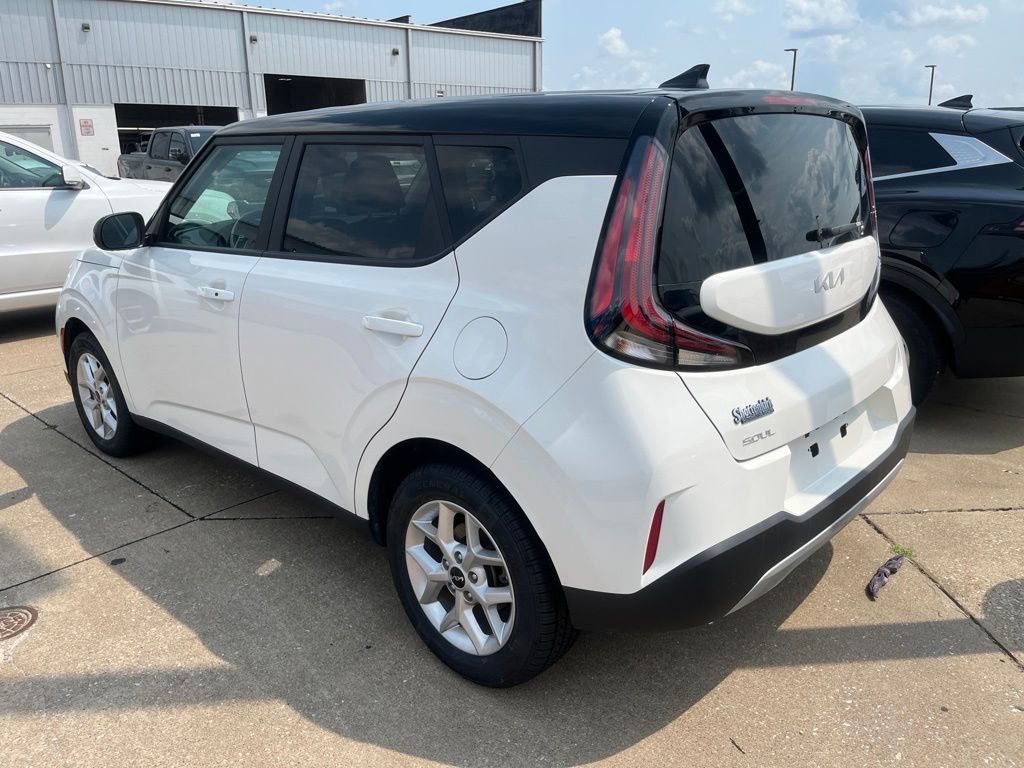 kia soul 2025 KNDJ23AU1S7251069 image kia soul 2025 KNDJ23AU1S7251069 image