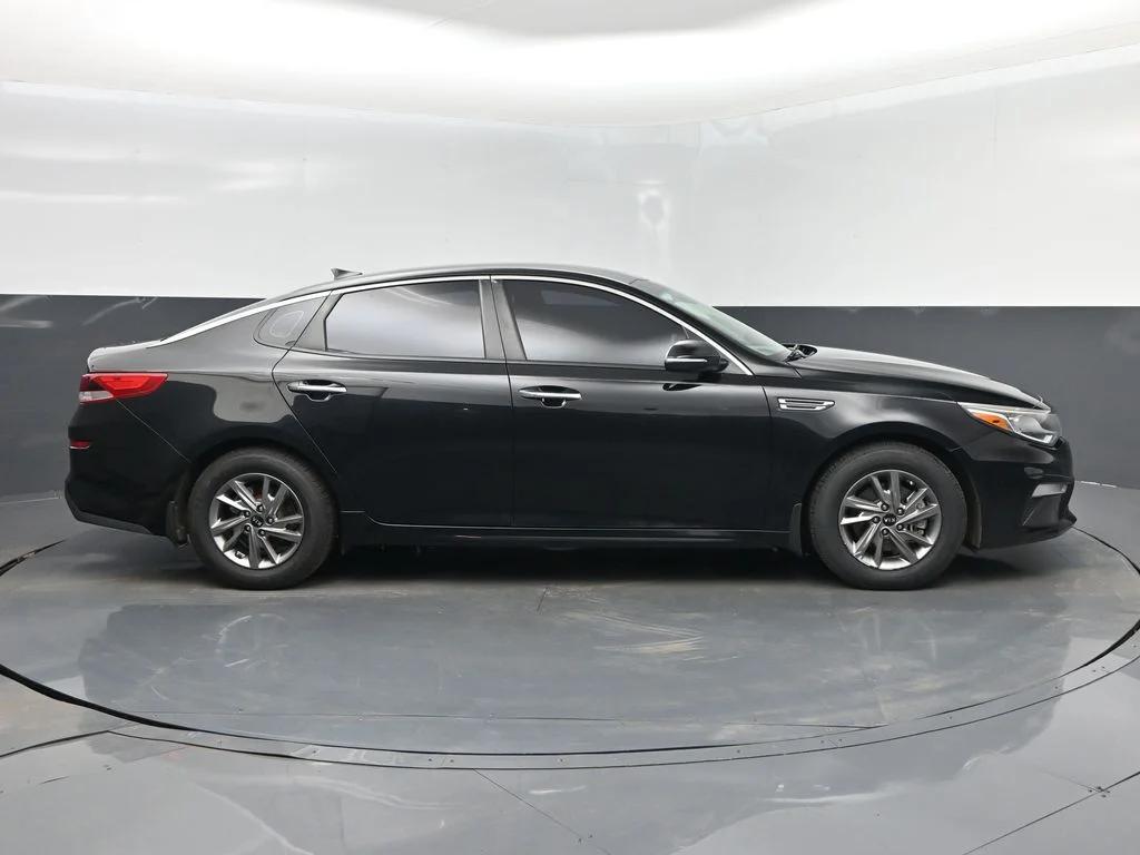 kia optima 2019 5XXGT4L30KG348255 image kia optima 2019 5XXGT4L30KG348255 image