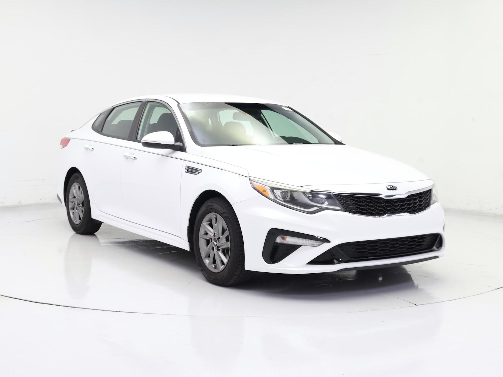 kia optima 2019 5XXGT4L30KG305390 image kia optima 2019 5XXGT4L30KG305390 image