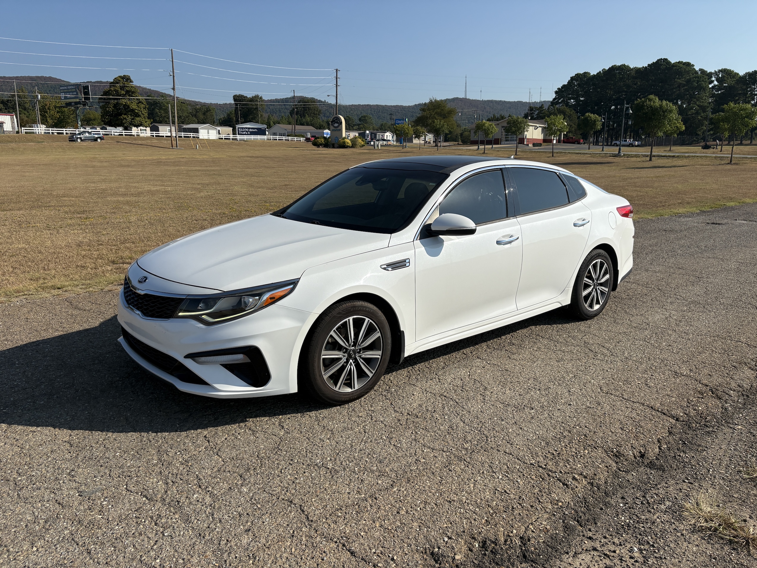 kia optima 2019 5XXGT4L39KG335682 image kia optima 2019 5XXGT4L39KG335682 image
