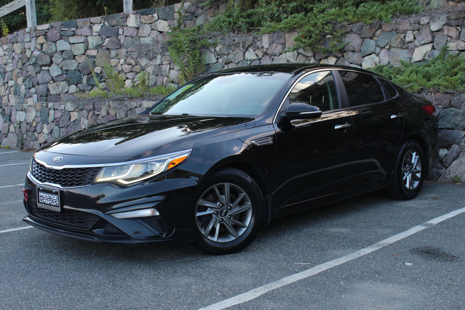 kia optima 2019 5XXGT4L35KG298534 image kia optima 2019 5XXGT4L35KG298534 image