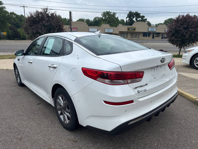 kia optima 2019 5XXGT4L38KG283087 image kia optima 2019 5XXGT4L38KG283087 image