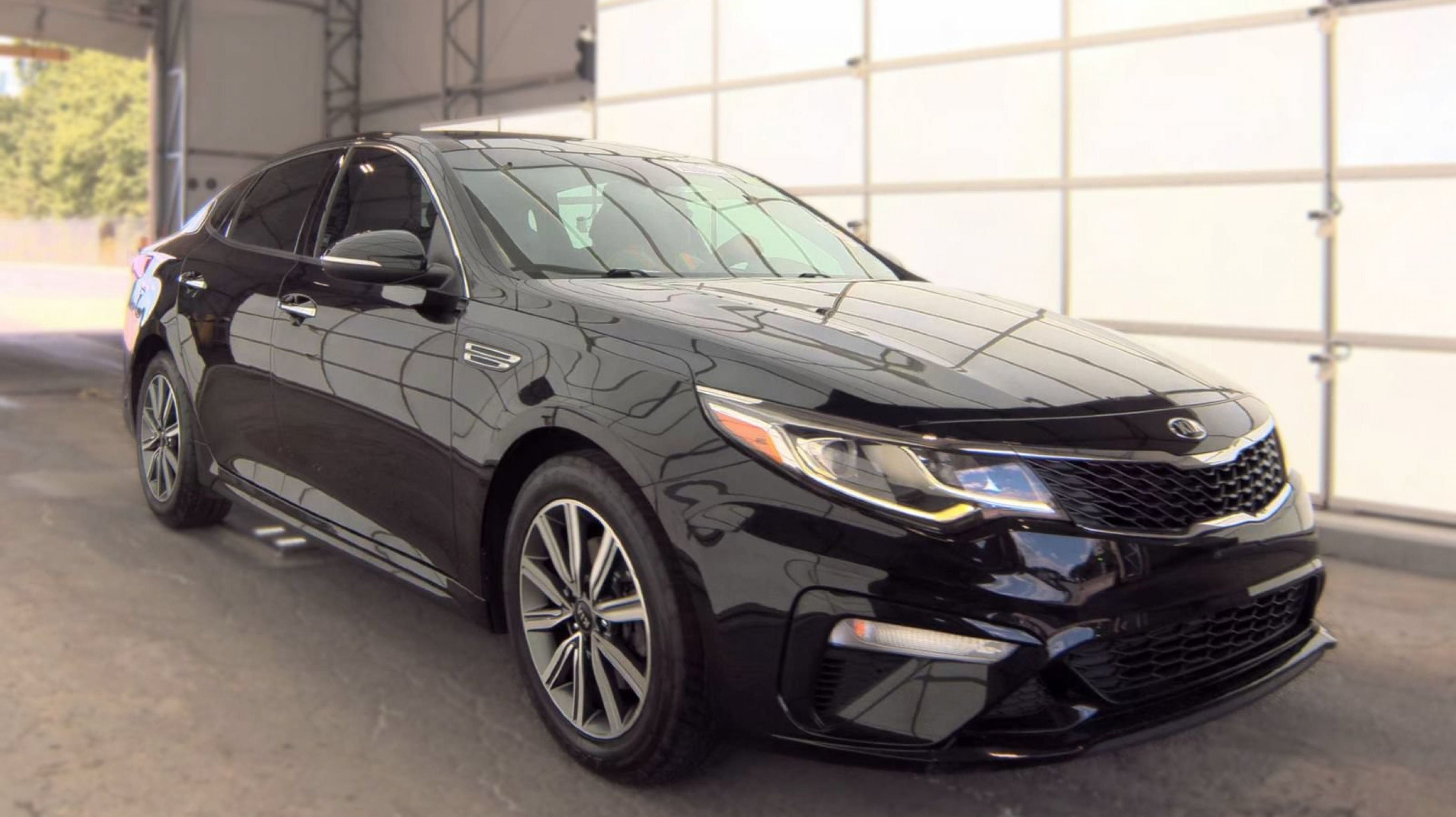 kia optima 2019 5XXGT4L30KG300125 image kia optima 2019 5XXGT4L30KG300125 image