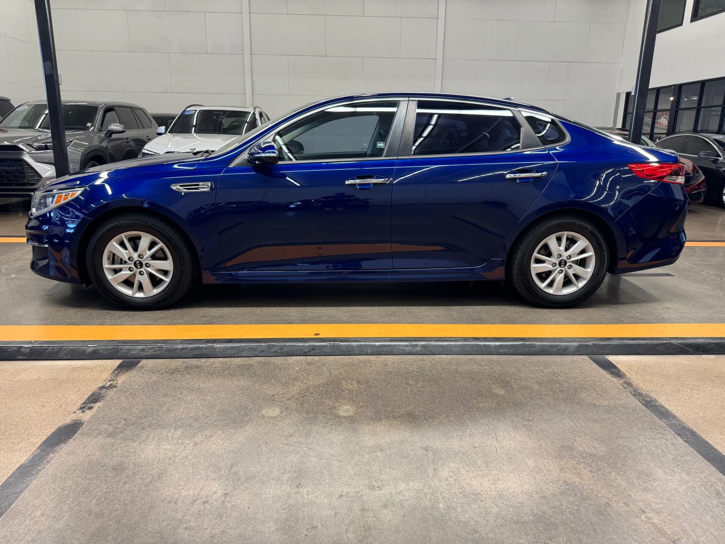 kia optima 2018 5XXGT4L37JG226507 image kia optima 2018 5XXGT4L37JG226507 image