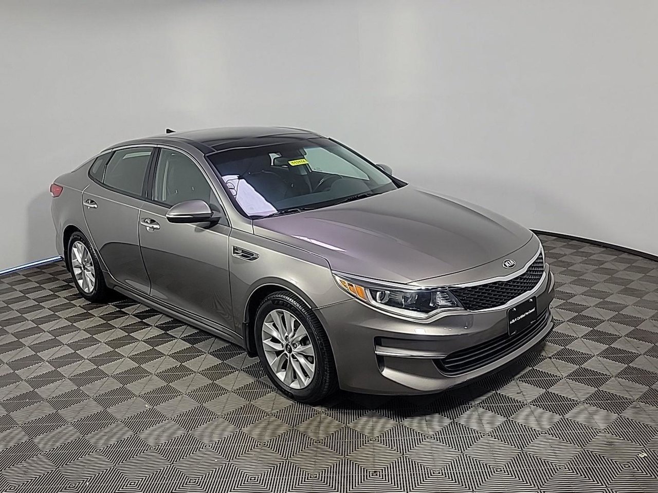 kia optima 2018 5XXGU4L39JG231804 image kia optima 2018 5XXGU4L39JG231804 image