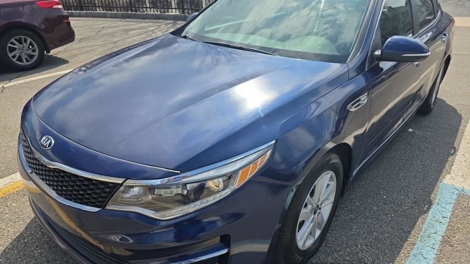 kia optima 2018 5XXGT4L32JG221263 image kia optima 2018 5XXGT4L32JG221263 image