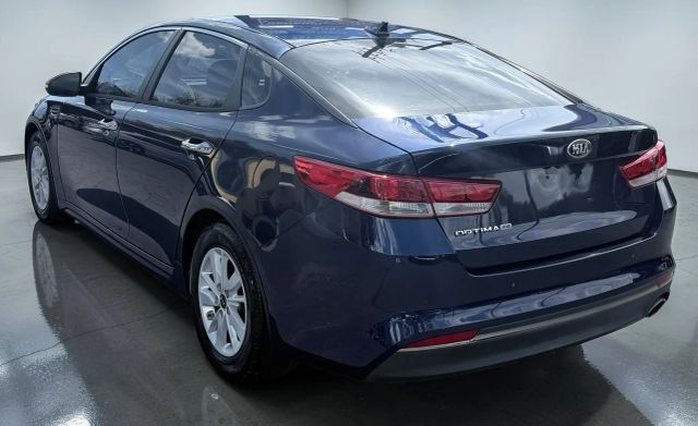 kia optima 2018 5XXGT4L37JG179060 image kia optima 2018 5XXGT4L37JG179060 image