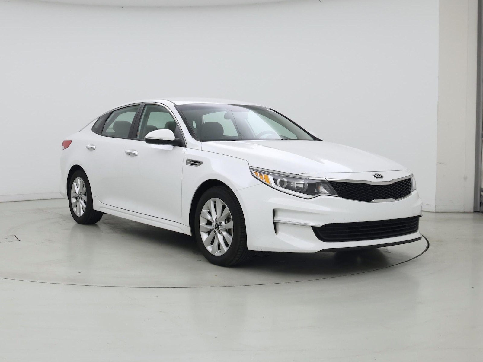 kia optima 2018 5XXGT4L34JG256094 image kia optima 2018 5XXGT4L34JG256094 image