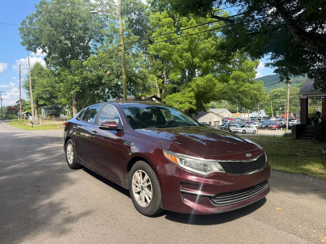 kia optima 2018 5XXGT4L35JG207020 image kia optima 2018 5XXGT4L35JG207020 image