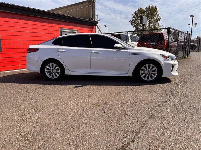 kia optima 2018 5XXGT4L33JG205380 image kia optima 2018 5XXGT4L33JG205380 image