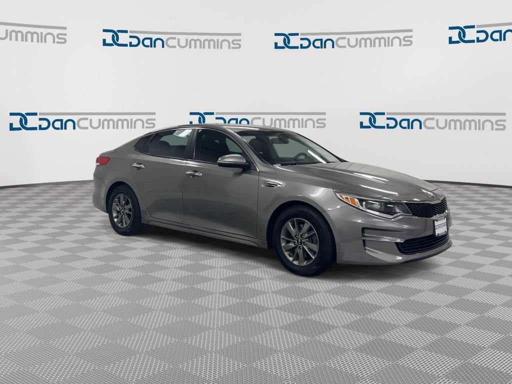 kia optima 2018 5XXGT4L14JG208304 image kia optima 2018 5XXGT4L14JG208304 image