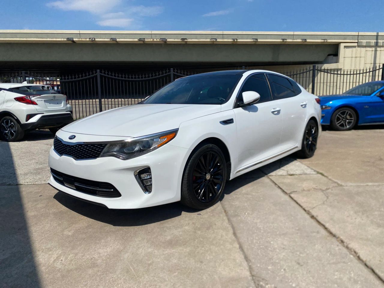 kia optima 2018 5XXGV4L23JG190297 image kia optima 2018 5XXGV4L23JG190297 image