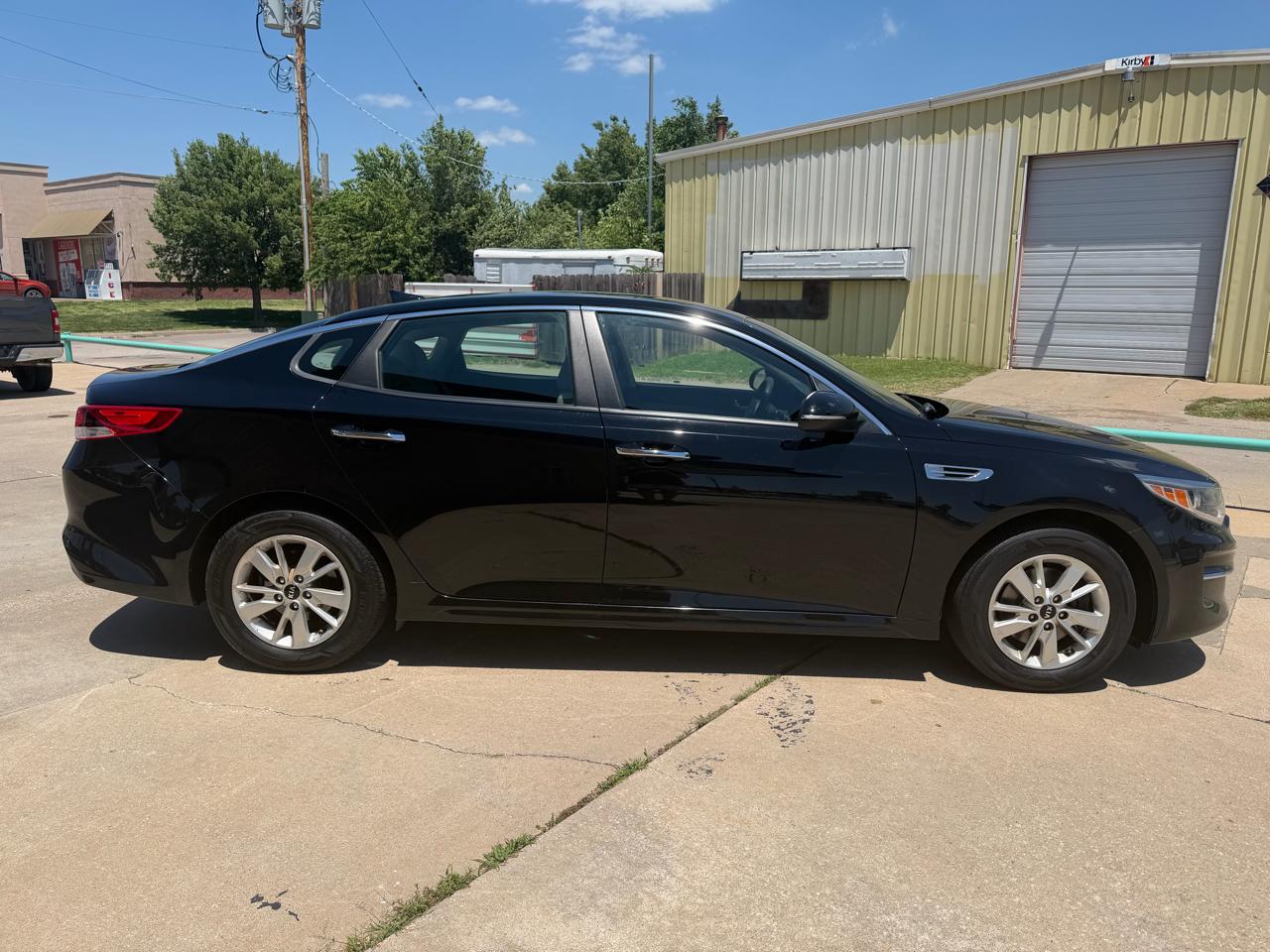 kia optima 2018 5XXGT4L3XJG216697 image kia optima 2018 5XXGT4L3XJG216697 image