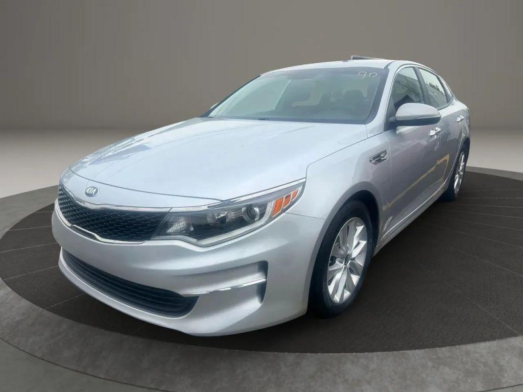 kia optima 2018 5XXGT4L38JG256390 image kia optima 2018 5XXGT4L38JG256390 image