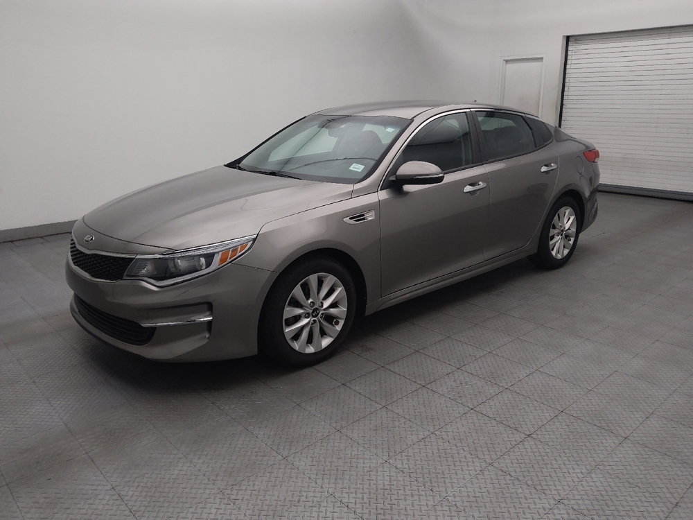 kia optima 2018 5XXGT4L32JG257339 image kia optima 2018 5XXGT4L32JG257339 image