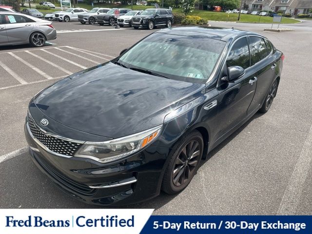 kia optima 2018 5XXGU4L38JG224293 image