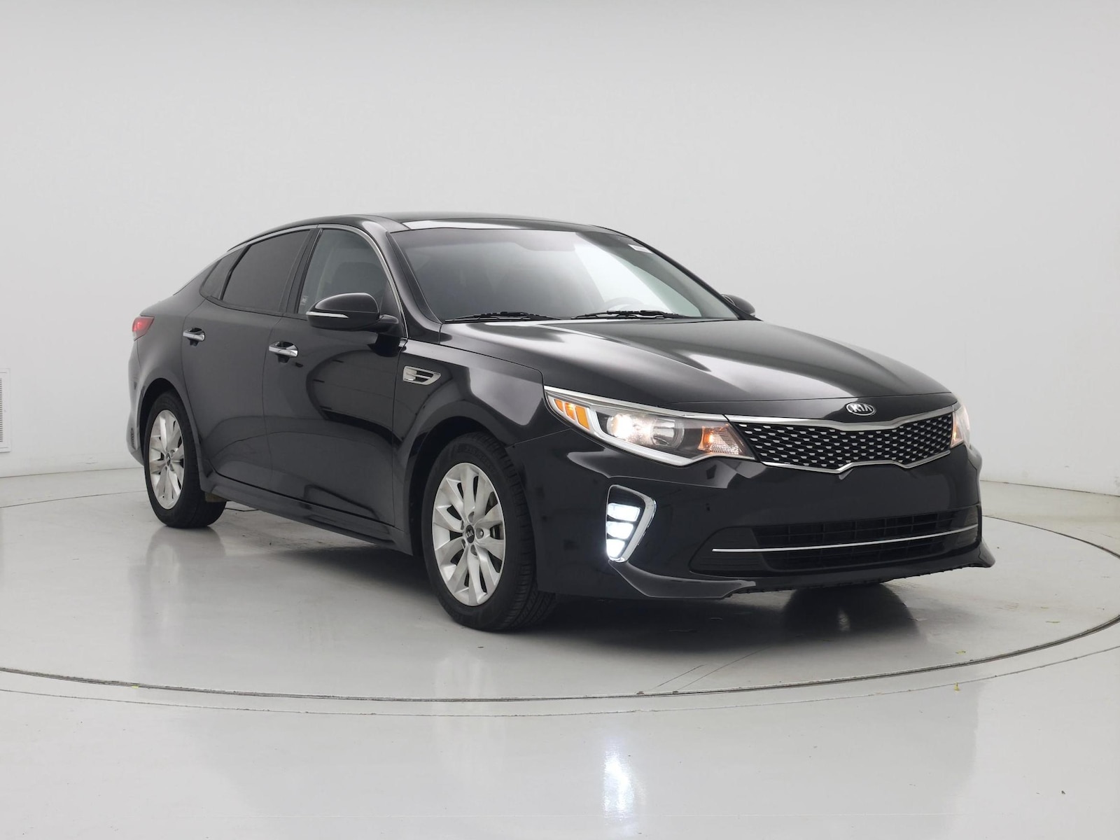 kia optima 2018 5XXGT4L36JG240611 image kia optima 2018 5XXGT4L36JG240611 image