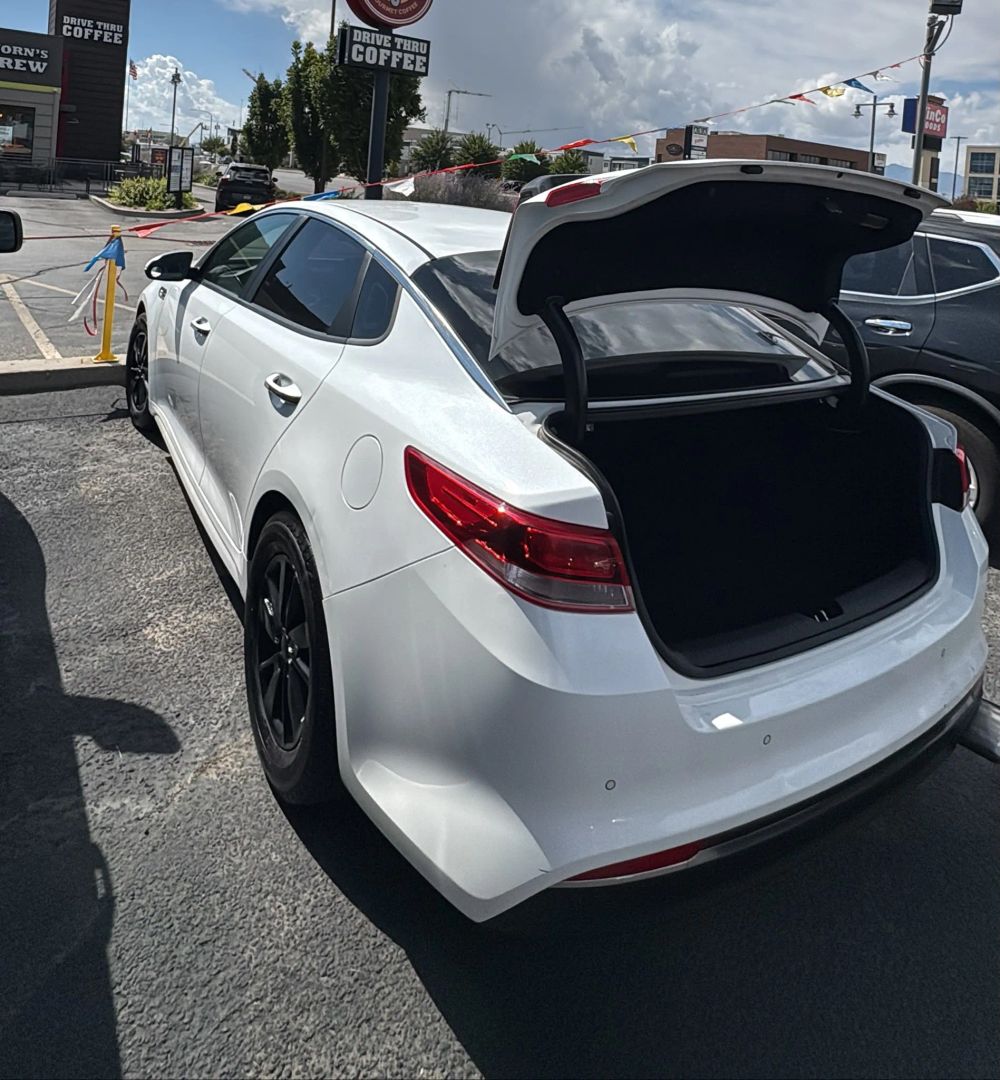 kia optima 2018 5XXGT4L38JG190536 image kia optima 2018 5XXGT4L38JG190536 image
