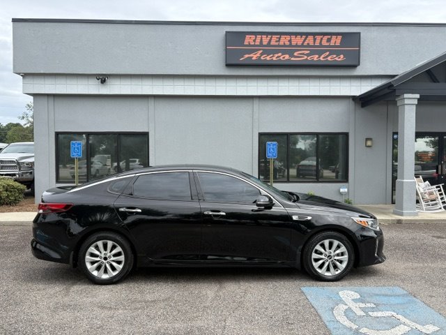 kia optima 2018 5XXGT4L30JG240443 image kia optima 2018 5XXGT4L30JG240443 image