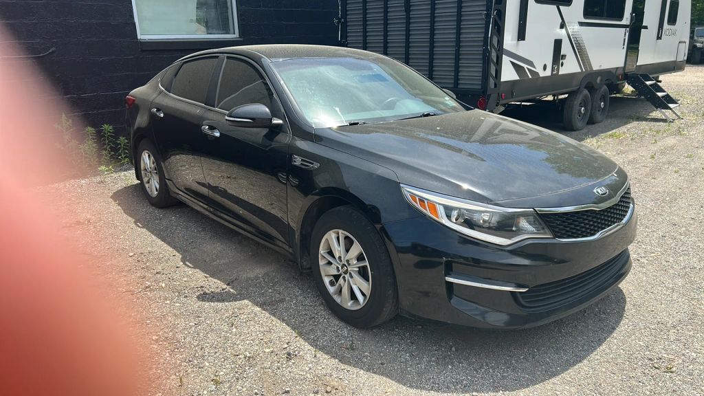kia optima 2018 5XXGT4L30JG183211 image kia optima 2018 5XXGT4L30JG183211 image