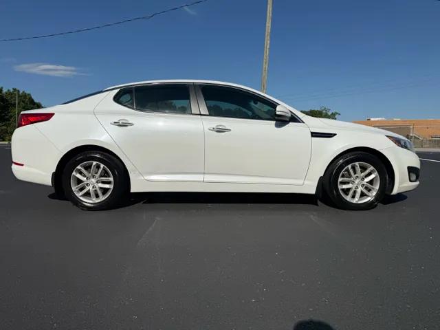 kia optima 2012 5XXGM4A71CG025613 image kia optima 2012 5XXGM4A71CG025613 image