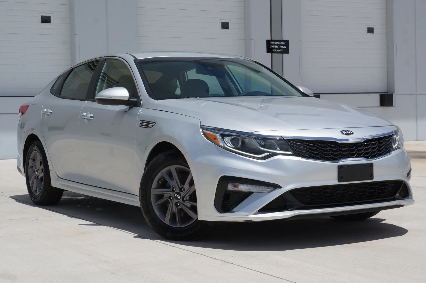 kia optima 2020 5XXGT4L32LG427525 image kia optima 2020 5XXGT4L32LG427525 image