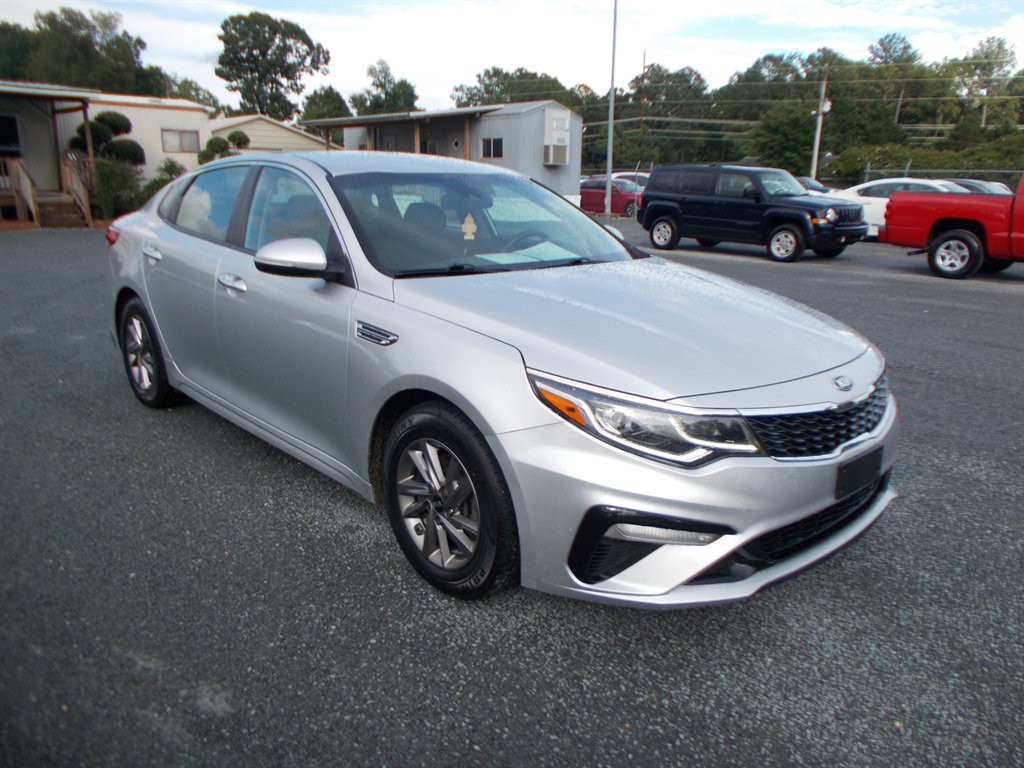 kia optima 2020 5XXGT4L33LG425752 image kia optima 2020 5XXGT4L33LG425752 image