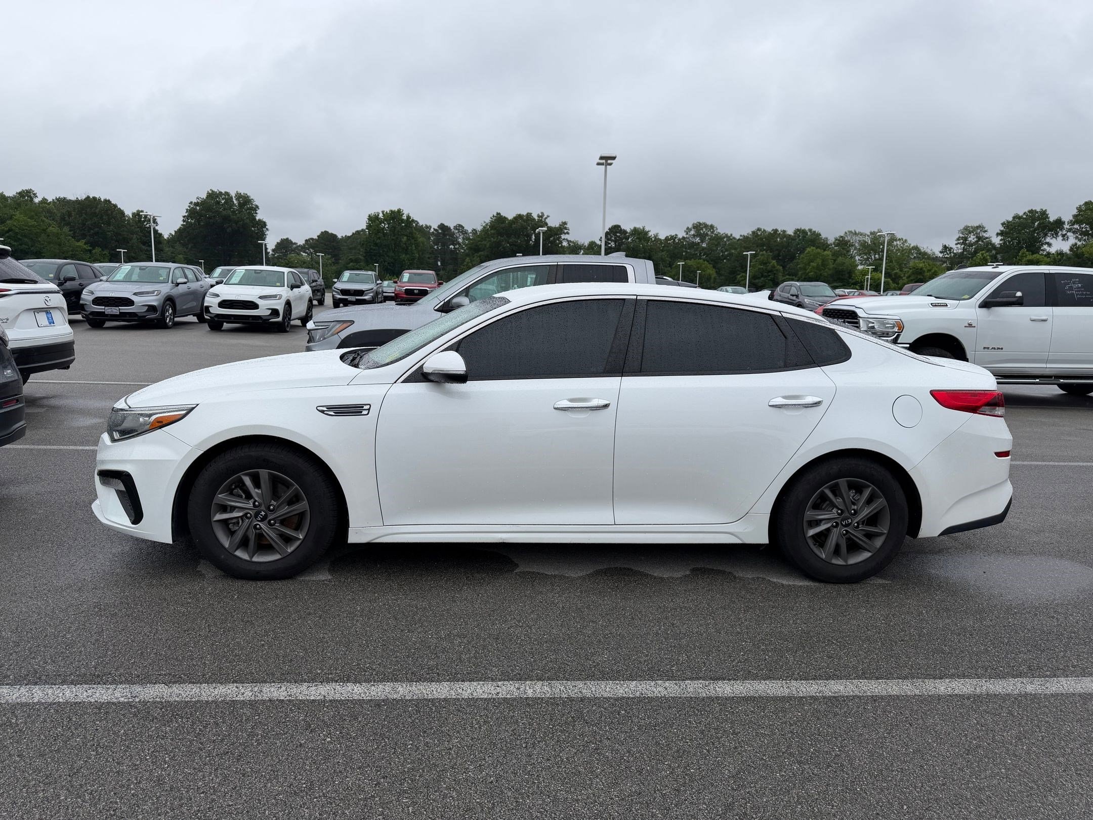kia optima 2020 5XXGT4L37LG385210 image kia optima 2020 5XXGT4L37LG385210 image