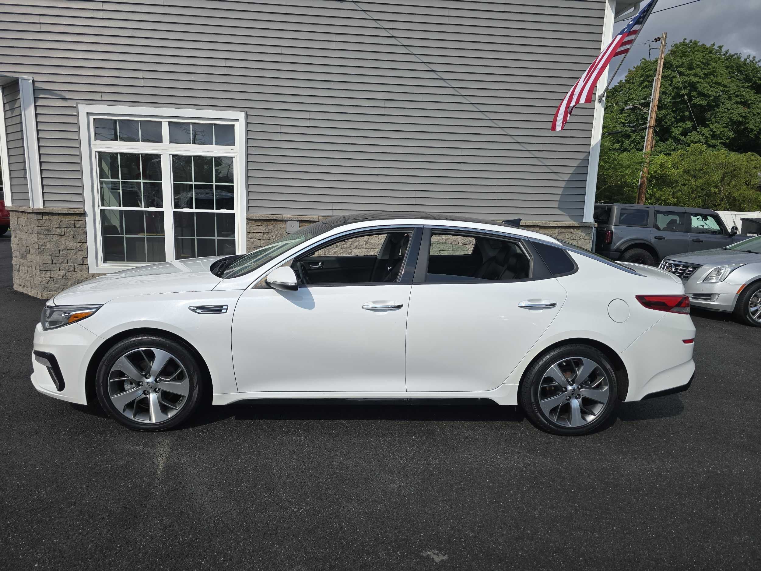 kia optima 2020 5XXGT4L32LG410983 image kia optima 2020 5XXGT4L32LG410983 image