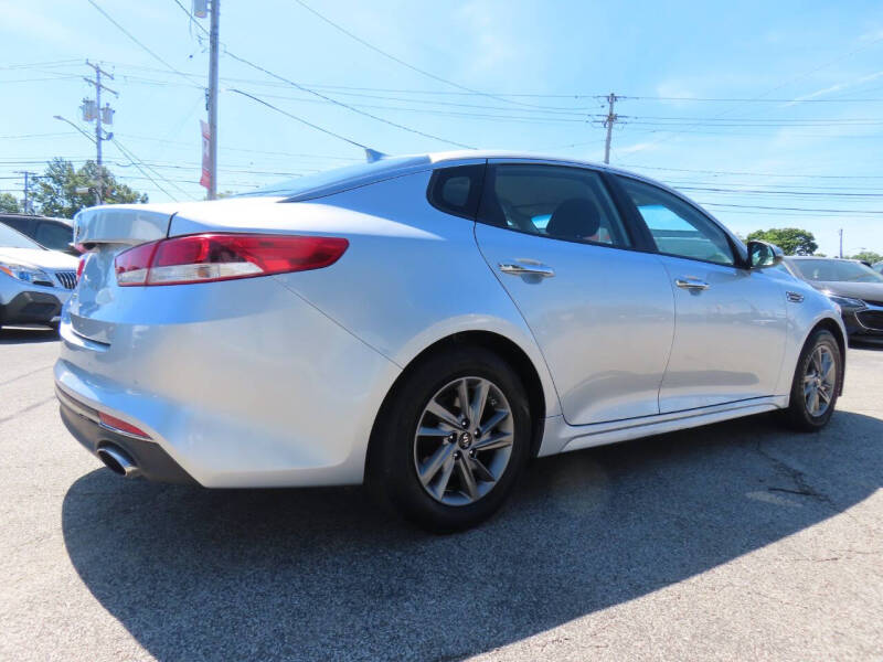 kia optima 2020 5XXGT4L35LG387084 image kia optima 2020 5XXGT4L35LG387084 image