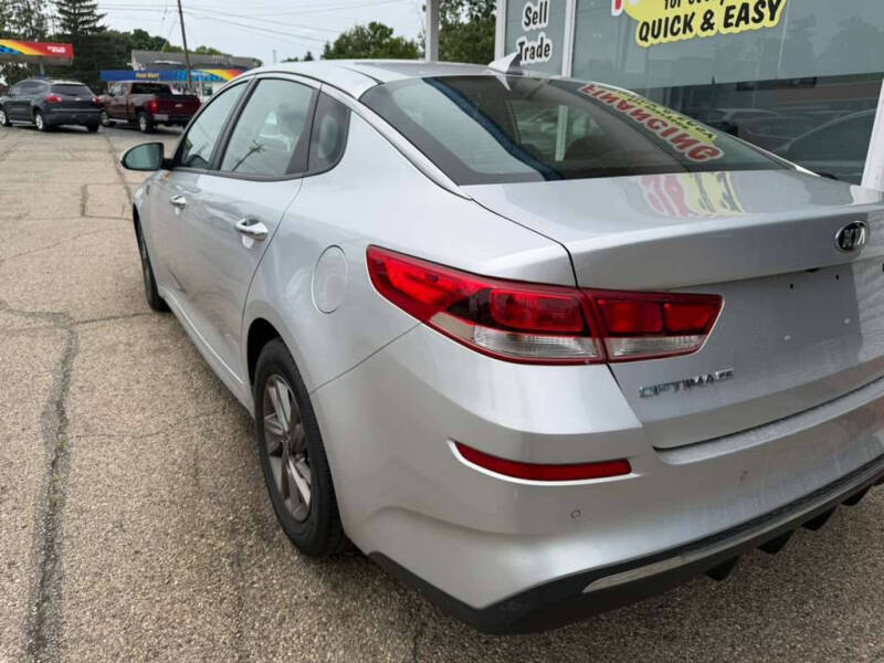kia optima 2020 5XXGT4L30LG381483 image kia optima 2020 5XXGT4L30LG381483 image