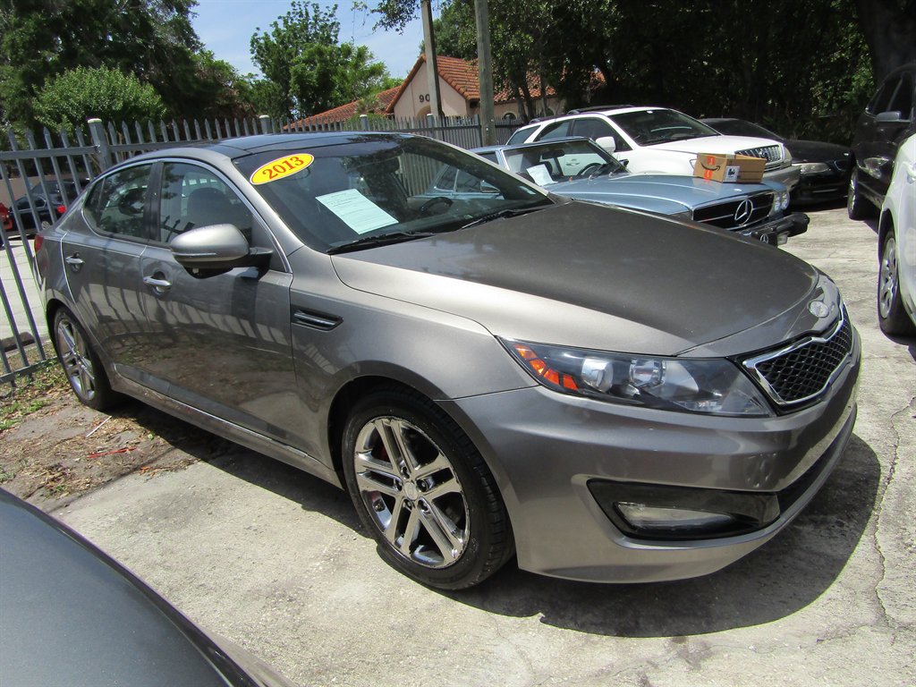 kia optima 2013 5XXGR4A63DG110950 image