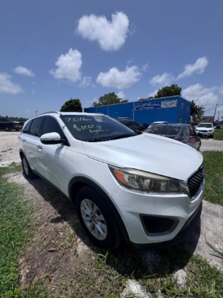 kia sorento 2016 5XYPG4A33GG023304 image kia sorento 2016 5XYPG4A33GG023304 image