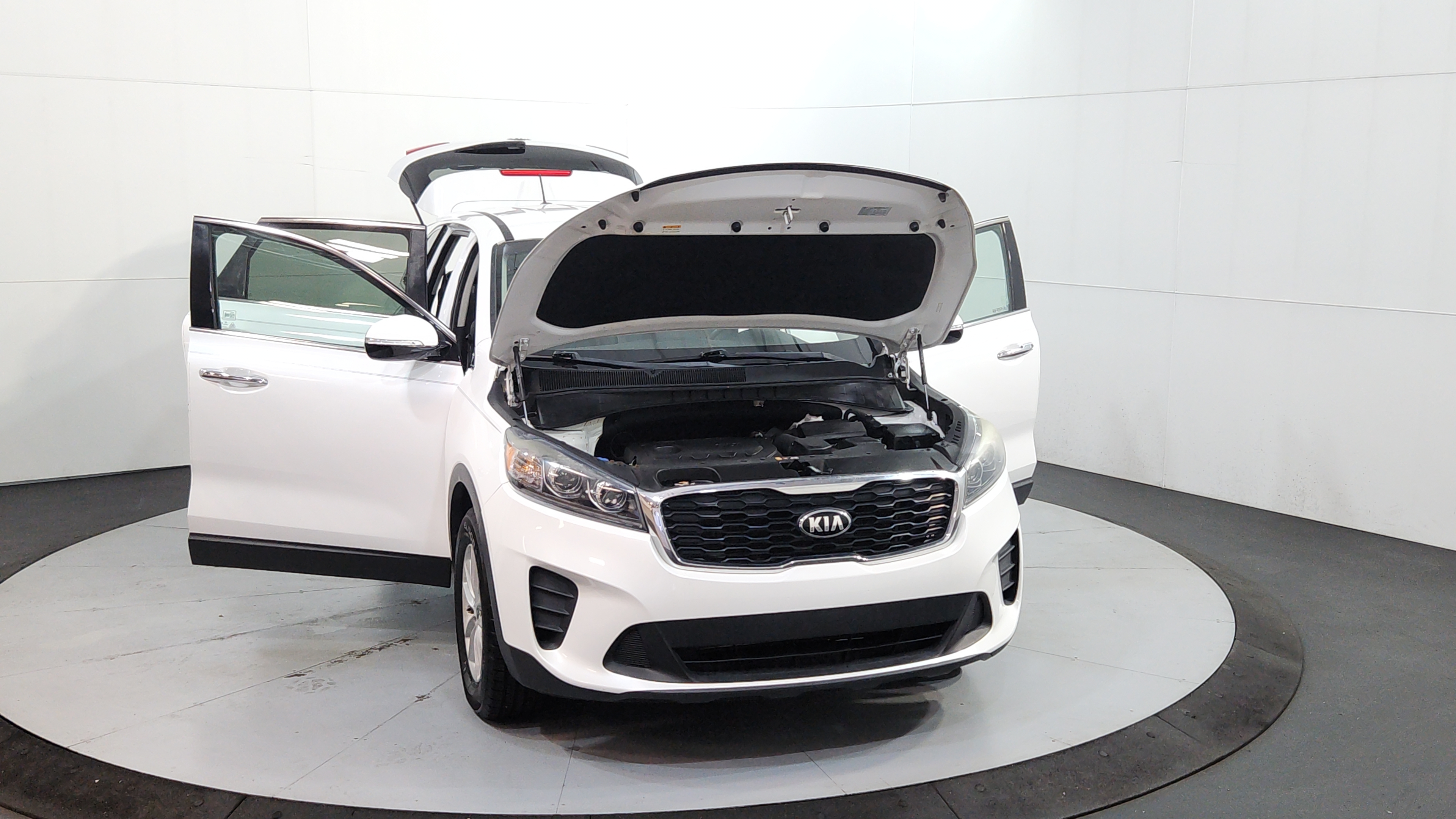 kia sorento 2019 5XYPG4A32KG573456 image kia sorento 2019 5XYPG4A32KG573456 image