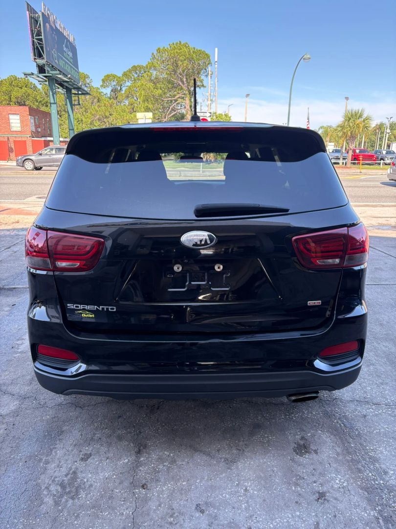 kia sorento 2019 5XYPG4A39KG563684 image kia sorento 2019 5XYPG4A39KG563684 image