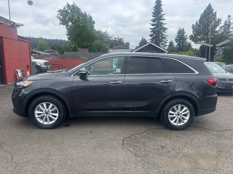 kia sorento 2019 5XYPG4A39KG556329 image kia sorento 2019 5XYPG4A39KG556329 image