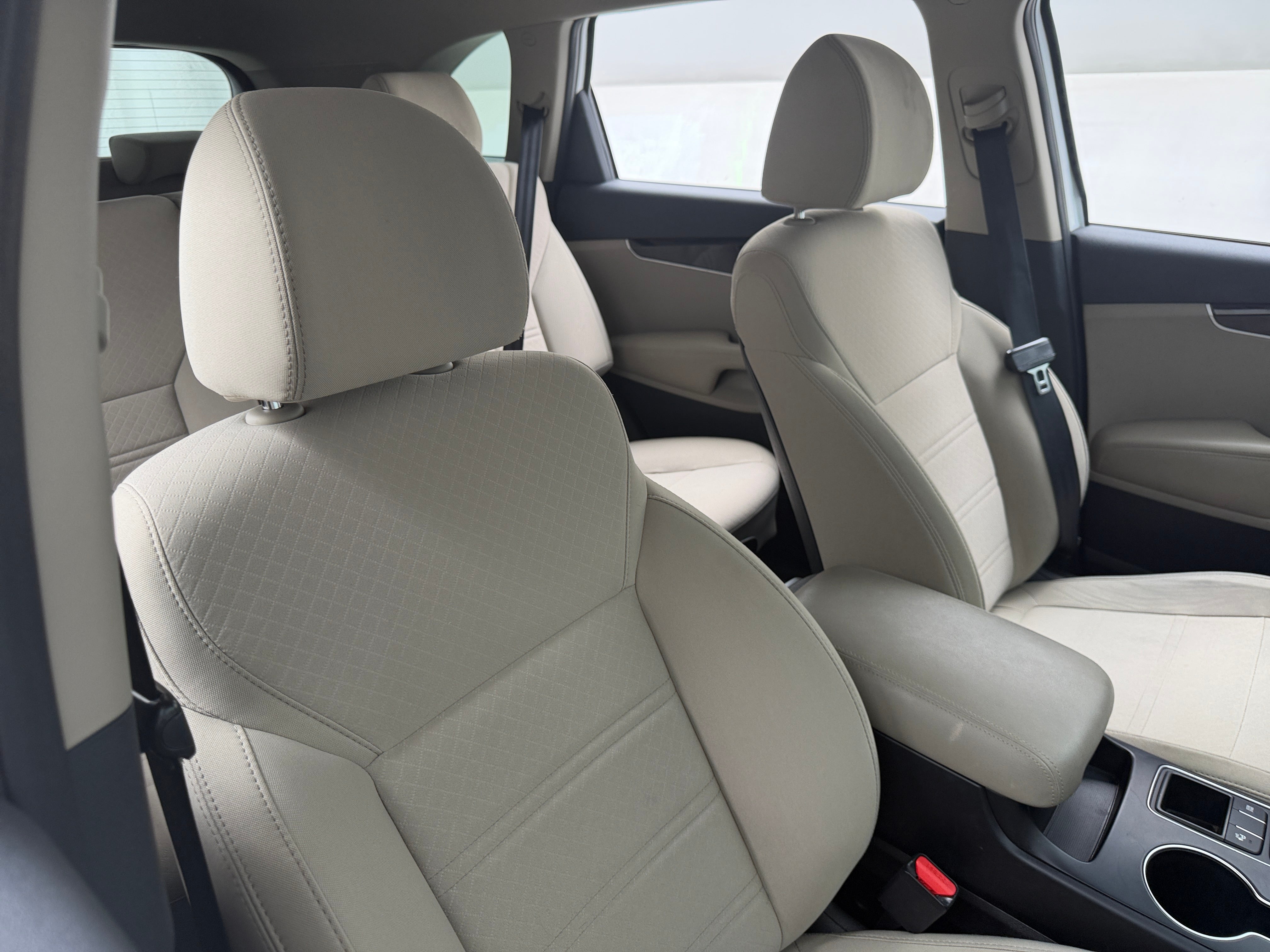 kia sorento 2019 5XYPG4A31KG505942 image kia sorento 2019 5XYPG4A31KG505942 image