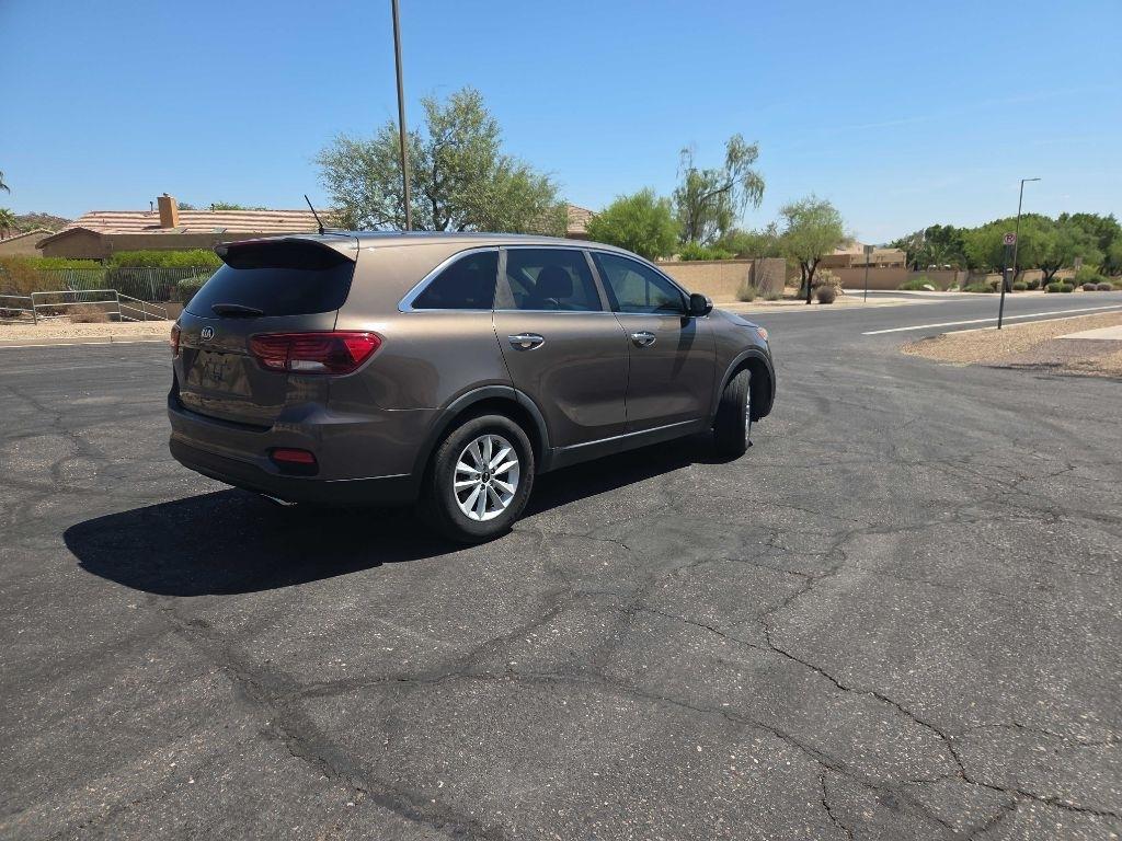 kia sorento 2019 5XYPG4A33KG508700 image kia sorento 2019 5XYPG4A33KG508700 image