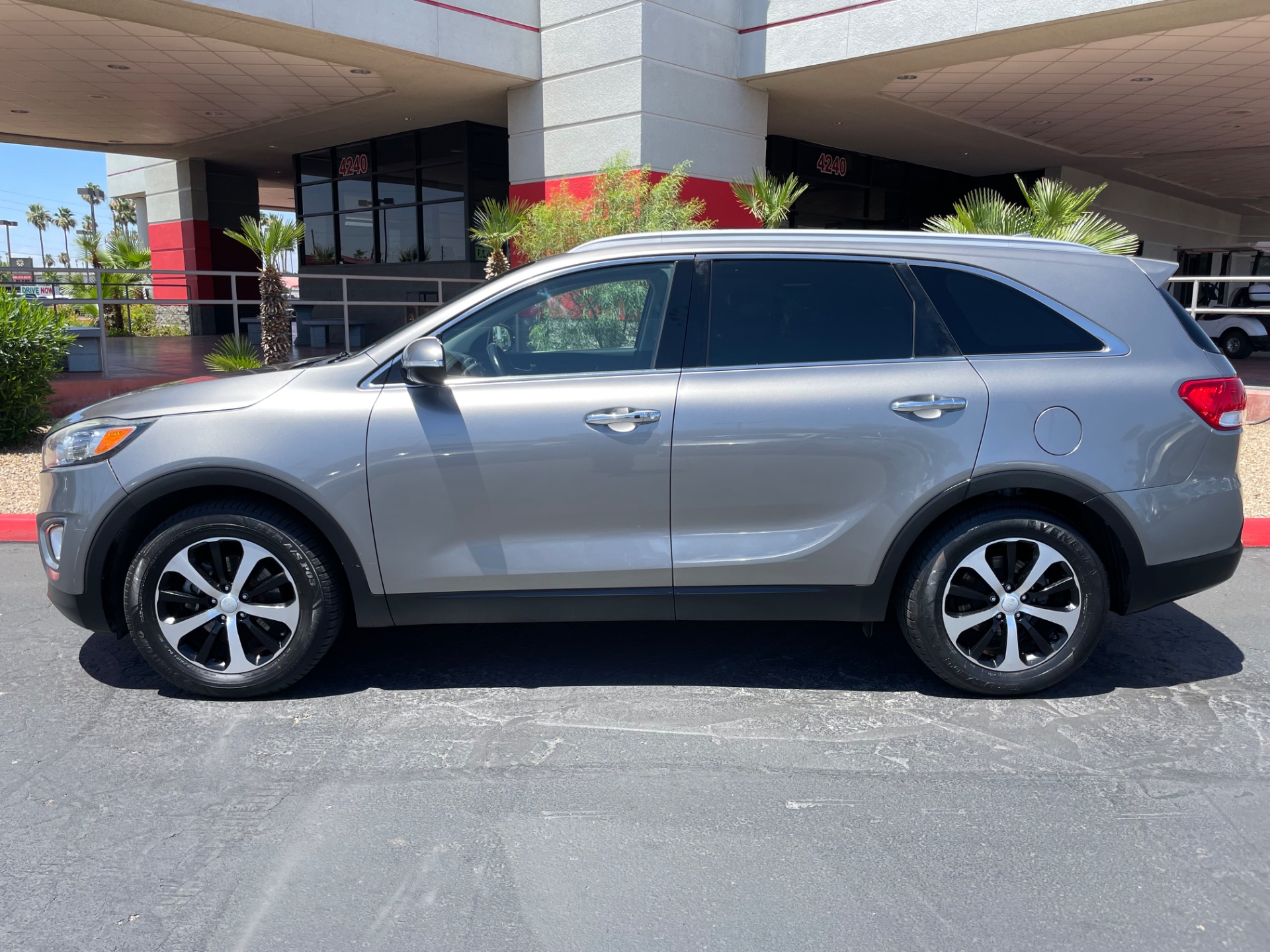 kia sorento 2018 5XYPH4A58JG385716 image kia sorento 2018 5XYPH4A58JG385716 image