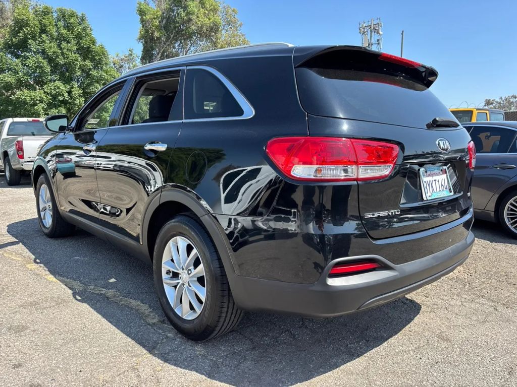 kia sorento 2017 5XYPG4A32HG292783 image kia sorento 2017 5XYPG4A32HG292783 image
