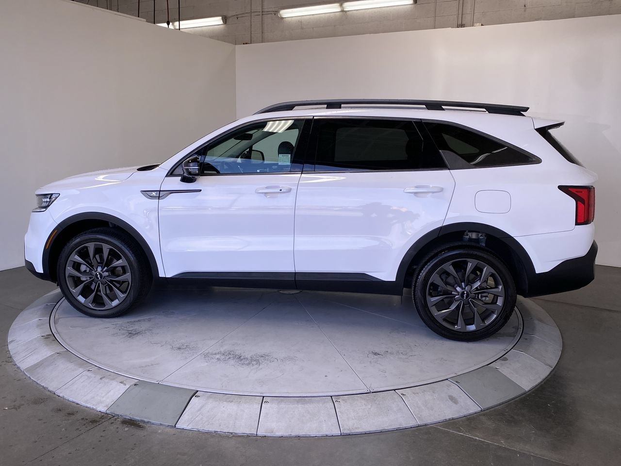 kia sorento 2022 5XYRKDLF0NG076635 image