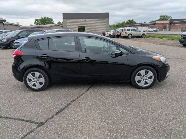 kia forte5 2016 KNAFK5A86G5659491 image kia forte5 2016 KNAFK5A86G5659491 image