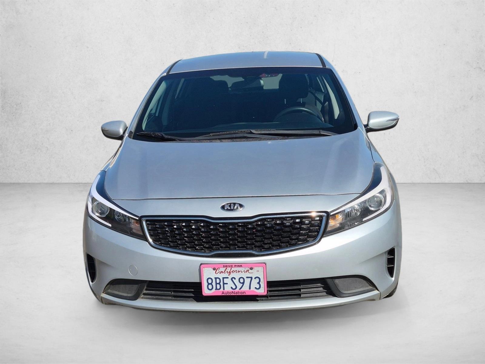 kia forte5 2017 KNAFK5A88H5696303 image kia forte5 2017 KNAFK5A88H5696303 image