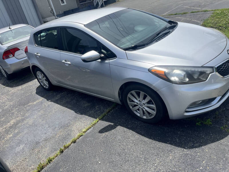 kia forte5 2014 KNAFX5A81E5158491 image kia forte5 2014 KNAFX5A81E5158491 image